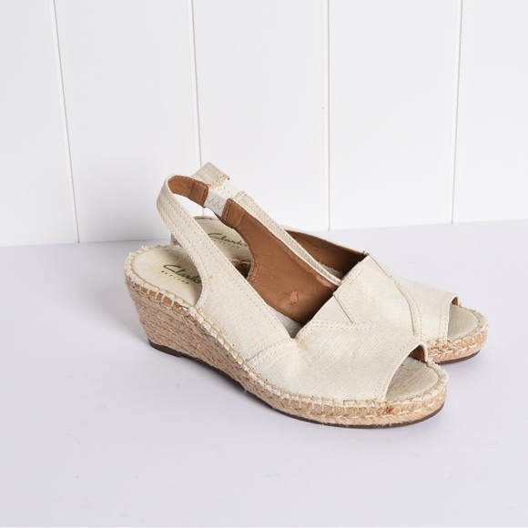 Clark’s Women’s espadrille wedges, cream, size 7 - Picture 4 of 10